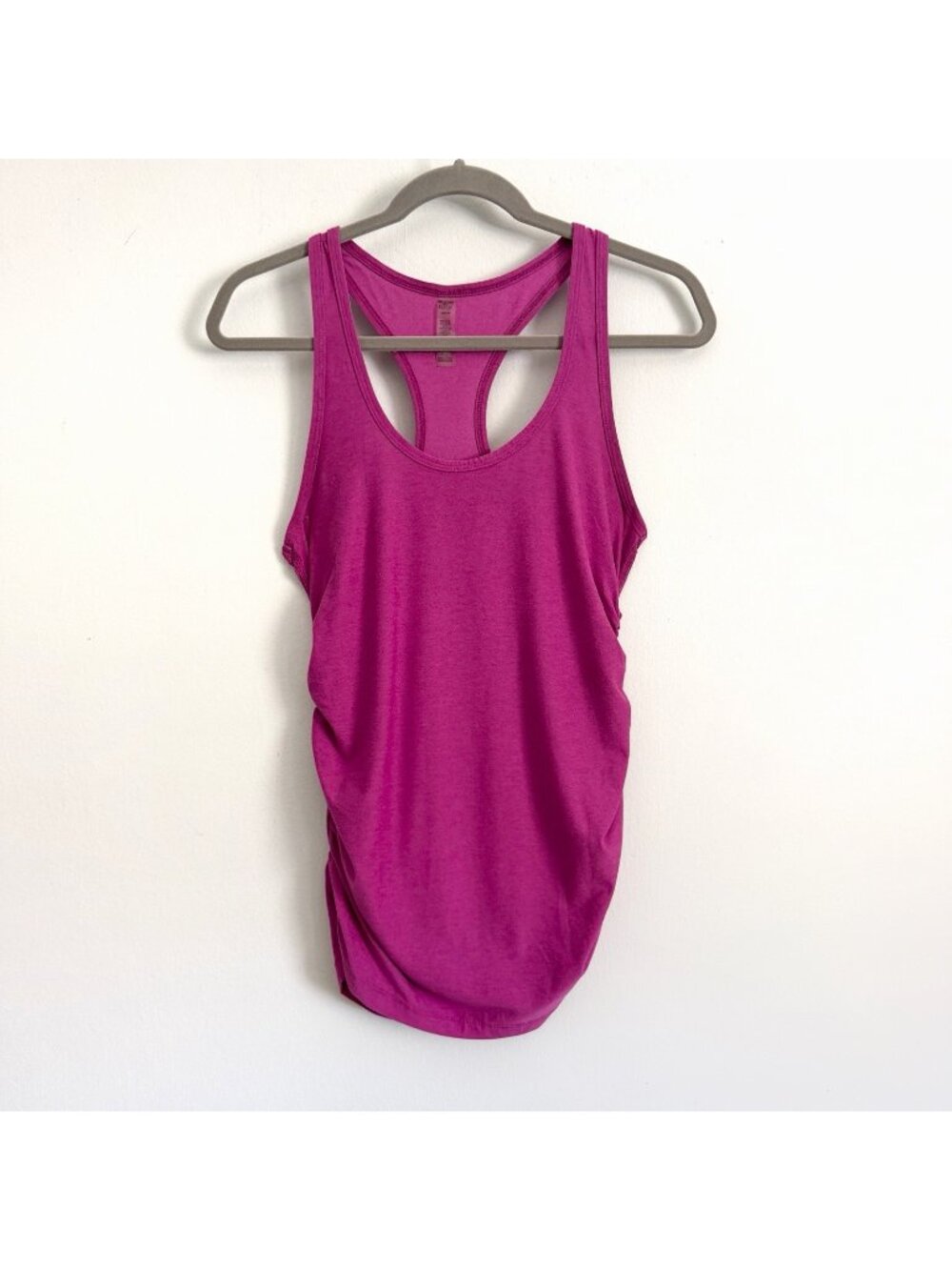 Beyond Yoga Fuchsia Pink Maternity Tank Top Active Athletic Women’s Size Medium